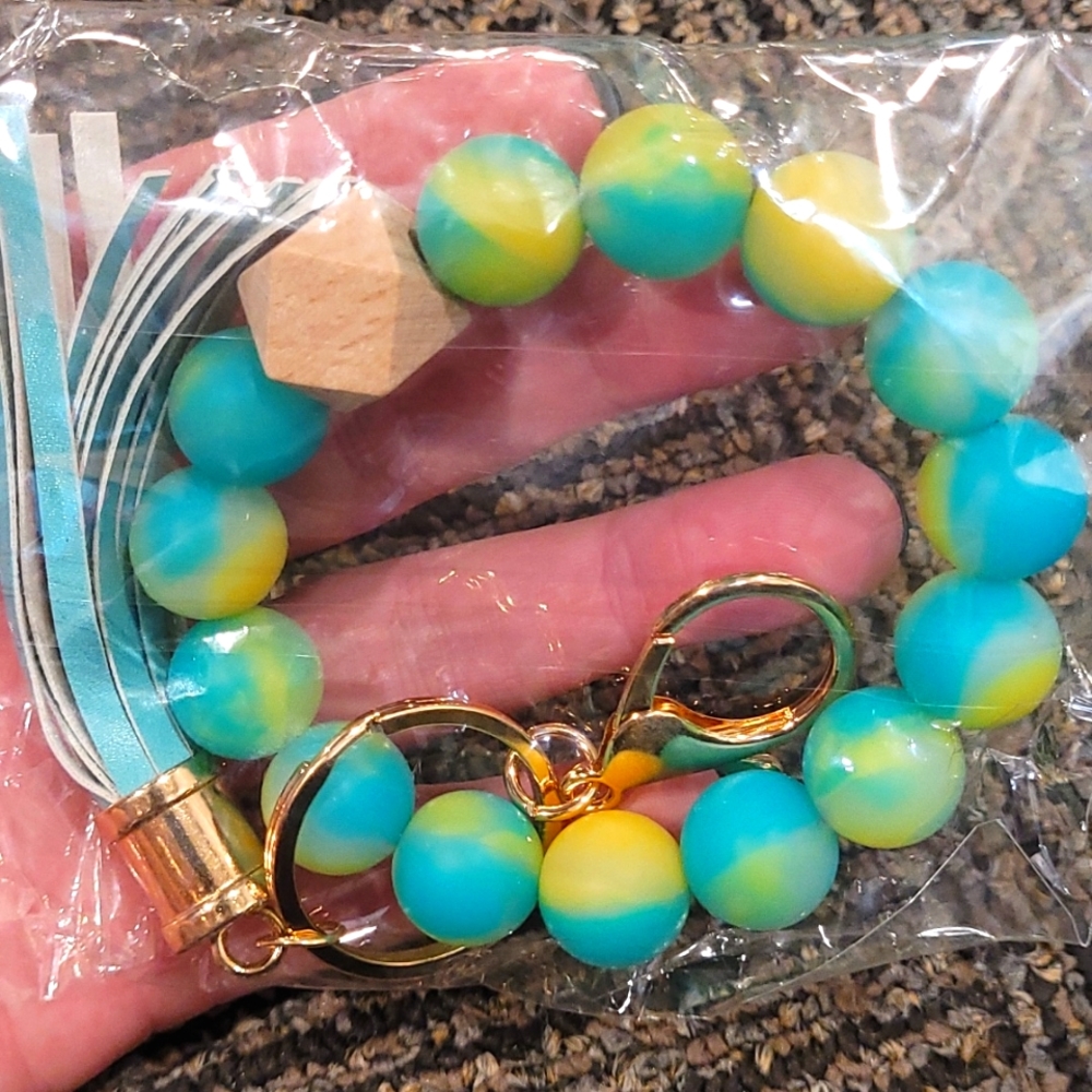 Keychain Wristlet - Picture 3 of 3